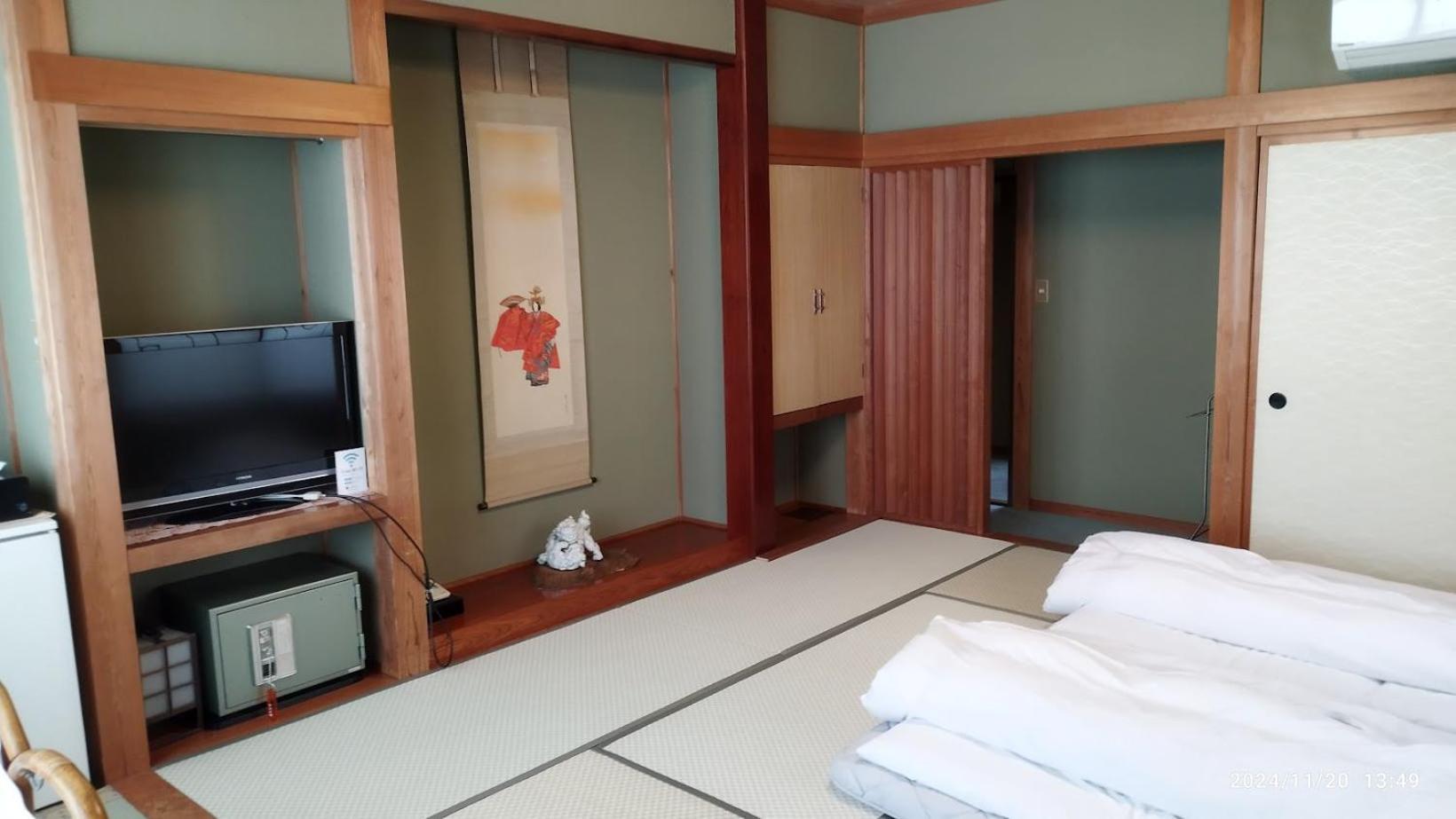 Yudanaka Yasuragi Hotel Yamanouchi  Exterior photo
